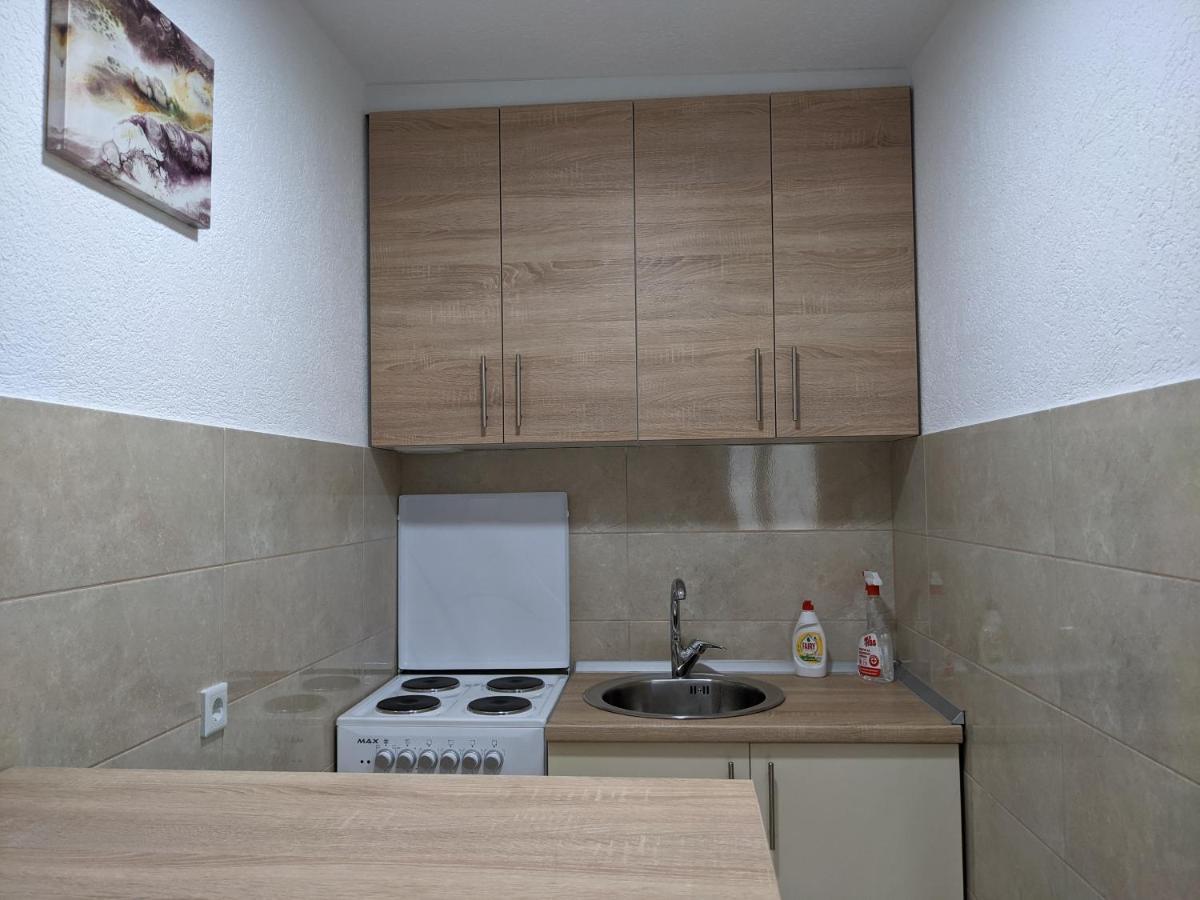 Apartmani Drinska フォチャ エクステリア 写真