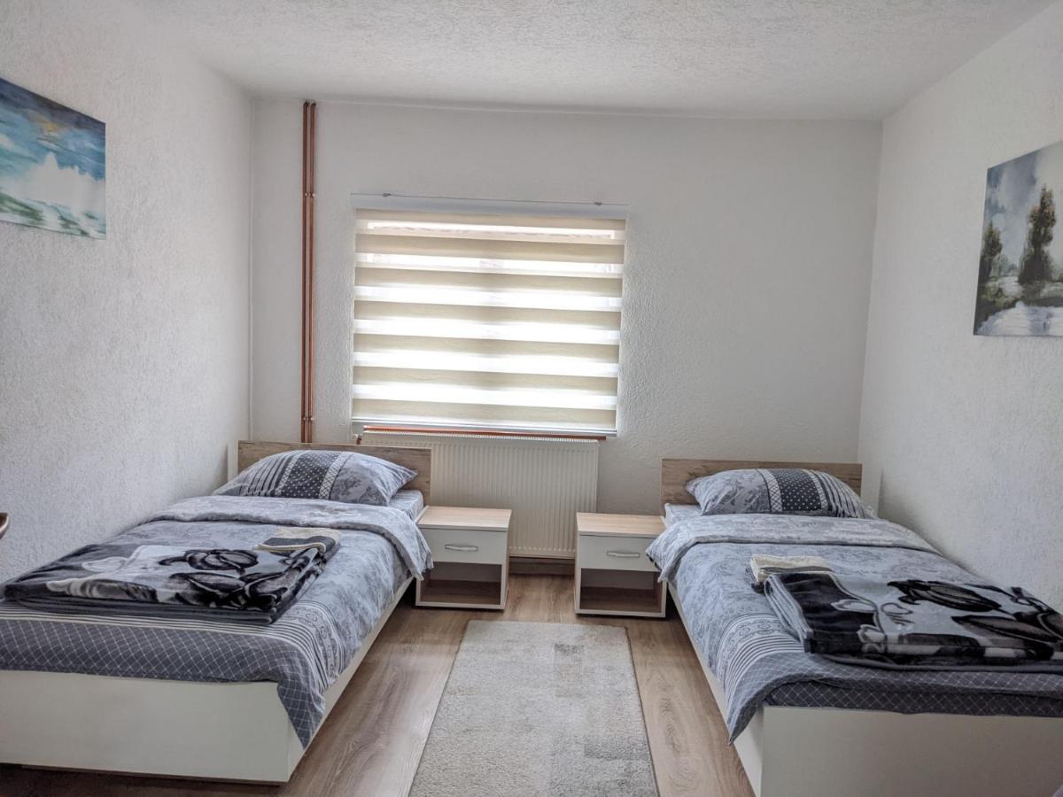 Apartmani Drinska フォチャ エクステリア 写真